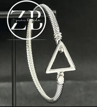 Load image into Gallery viewer, Pyramid Bangle