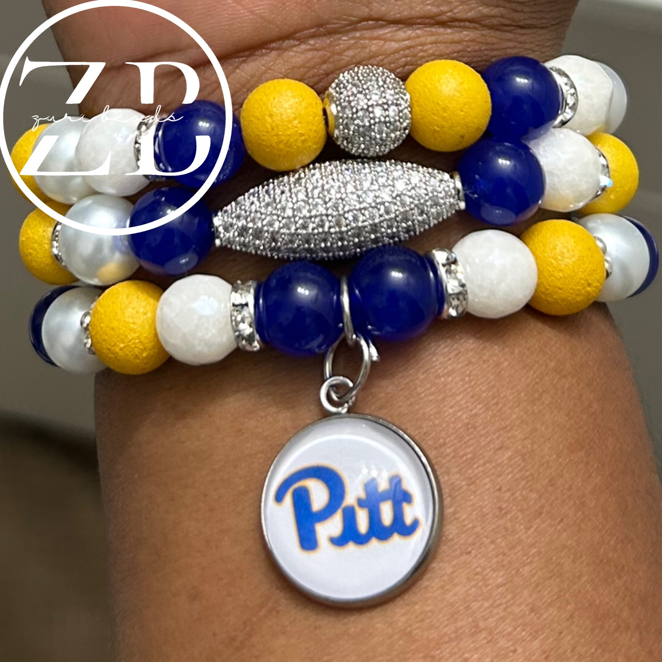 Pitt (white charm)
