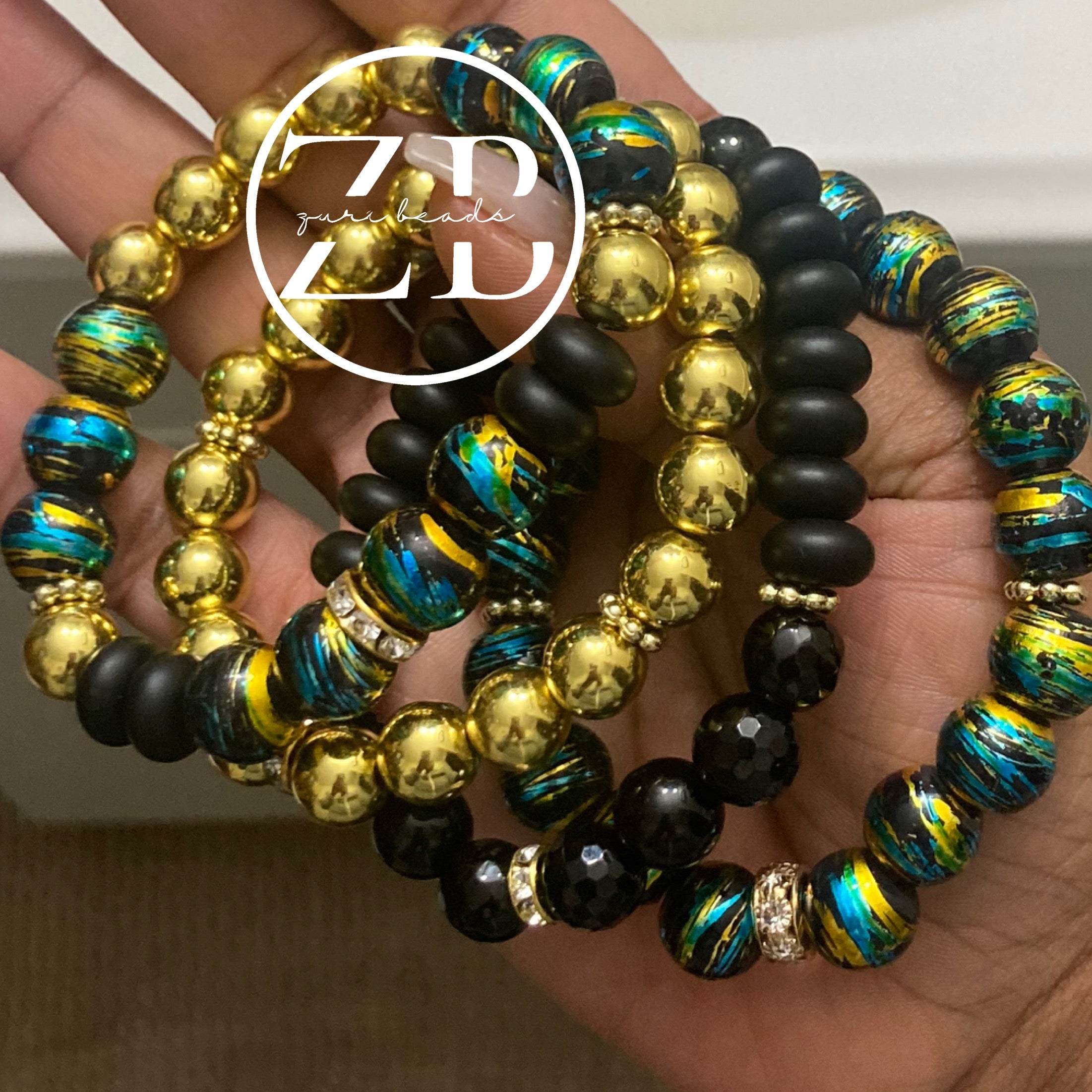 Black and gold bundle