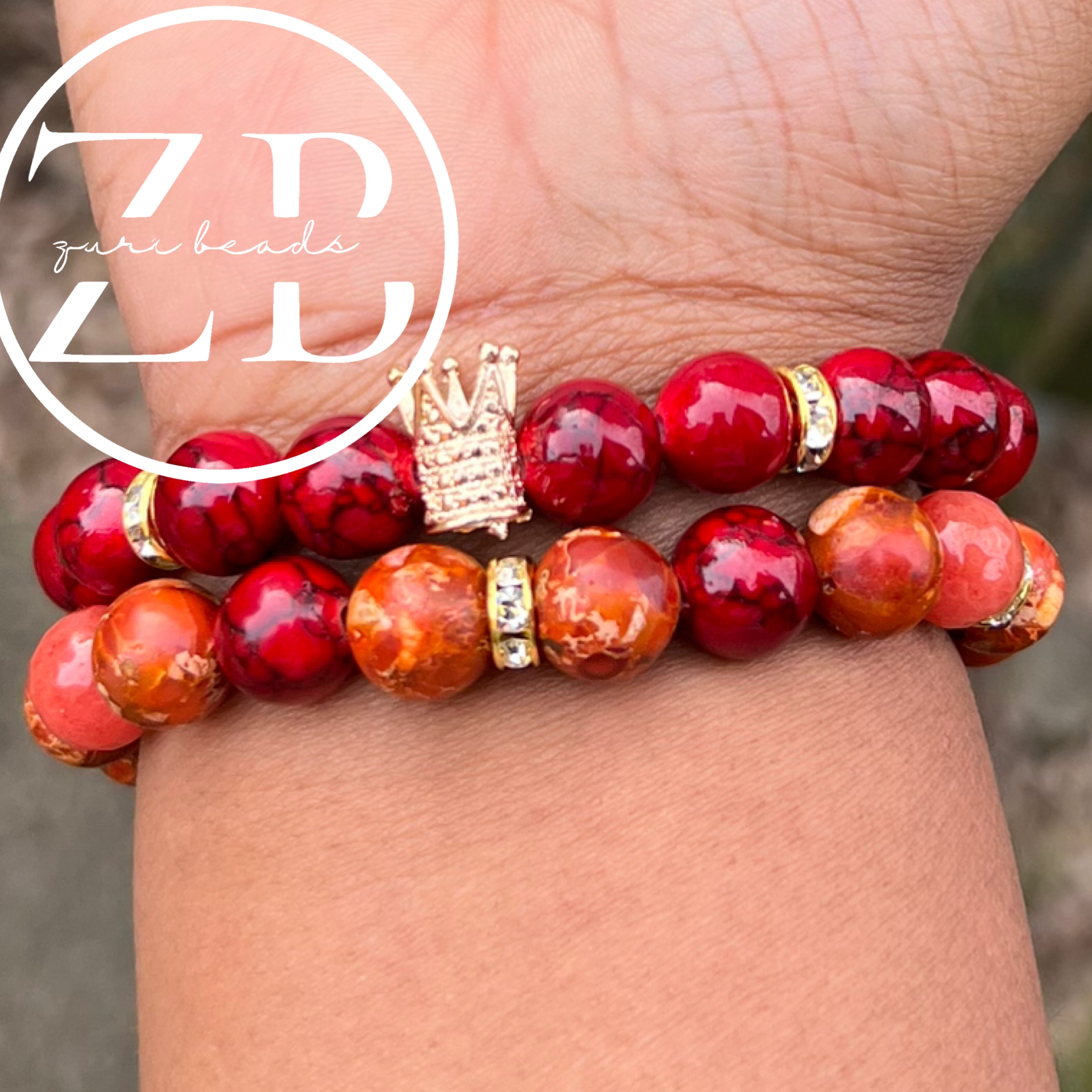 Dark red/rust (men’s/unisex)